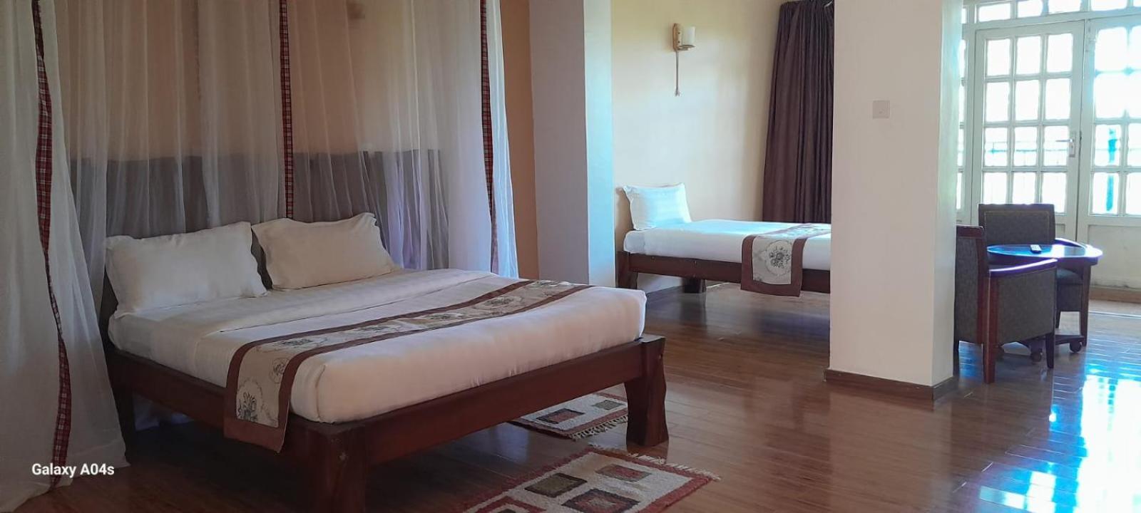 Esikar Gardens Hotel Narok Exterior foto