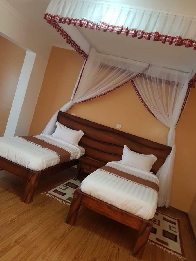 Esikar Gardens Hotel Narok Exterior foto